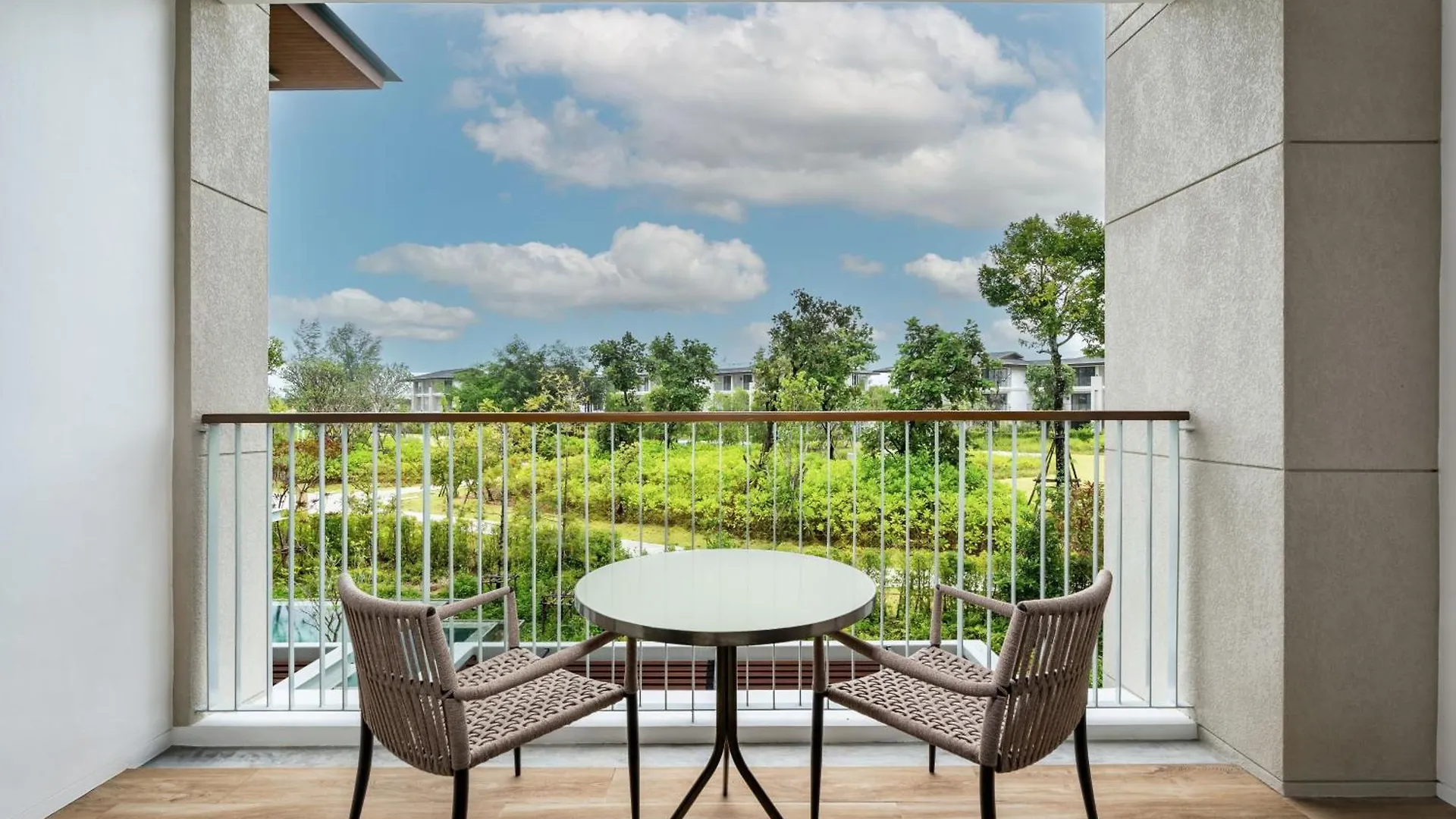 Khao Lak Marriott Beach Resort & Spa Hotel